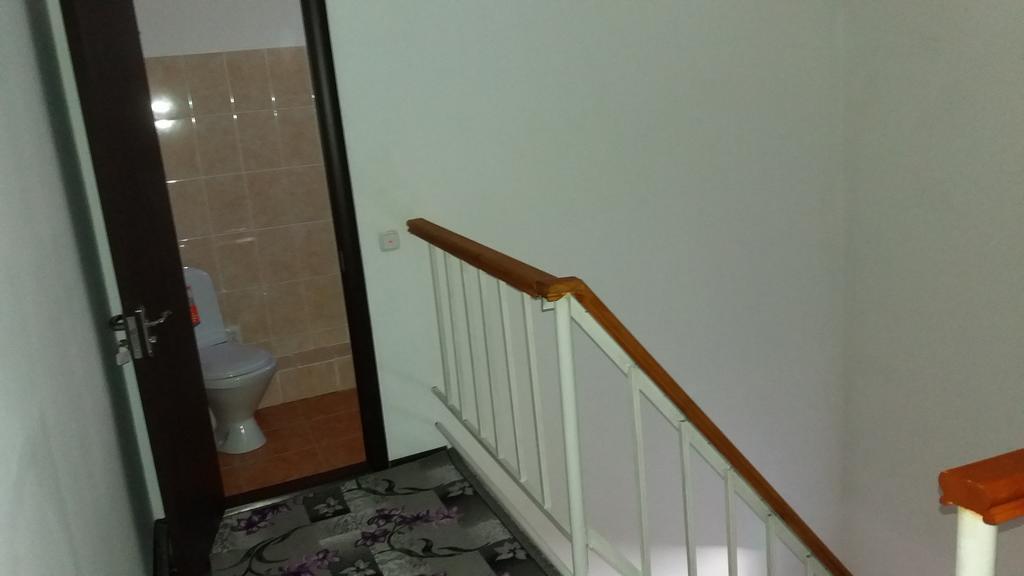 Nursat Guest House Astana Extérieur photo
