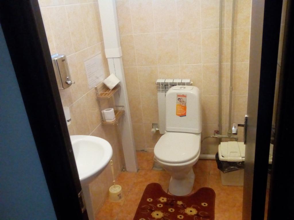 Nursat Guest House Astana Extérieur photo
