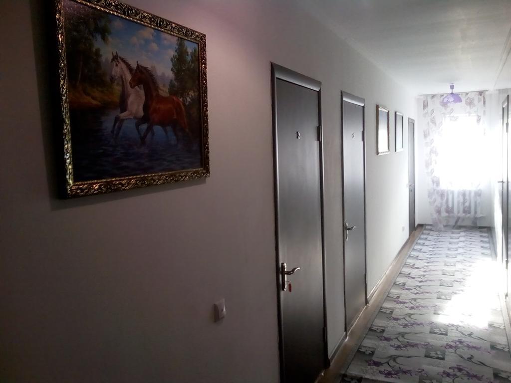 Nursat Guest House Astana Extérieur photo